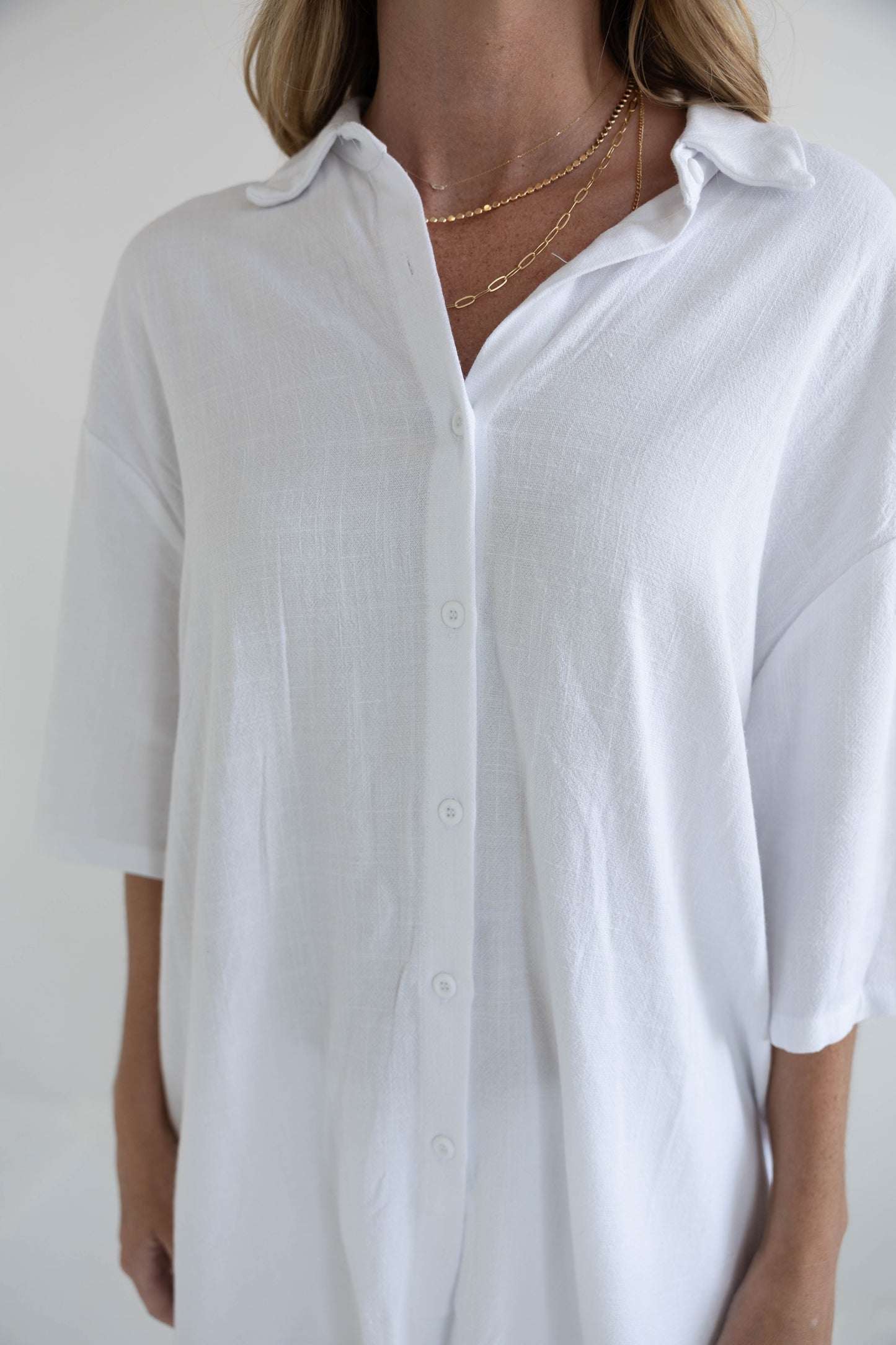 Nova White Linen Set